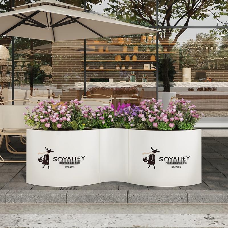Outdoor Black Iron Art Quadrant Planter