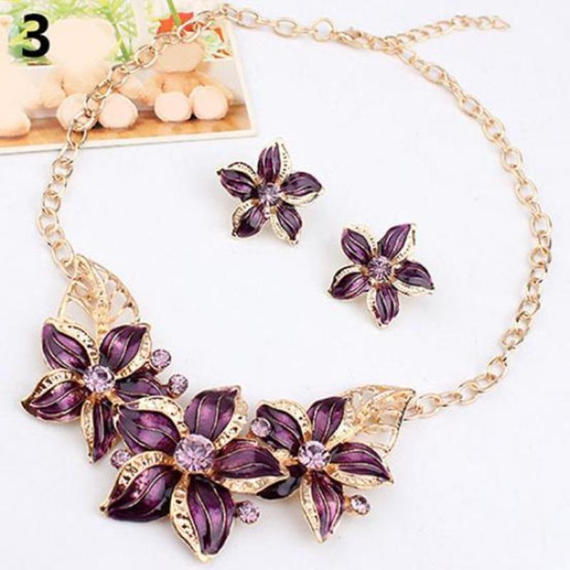 Fashion Women Rhinestone Flower Statement Pendant Necklace Earrings Jewelry Set