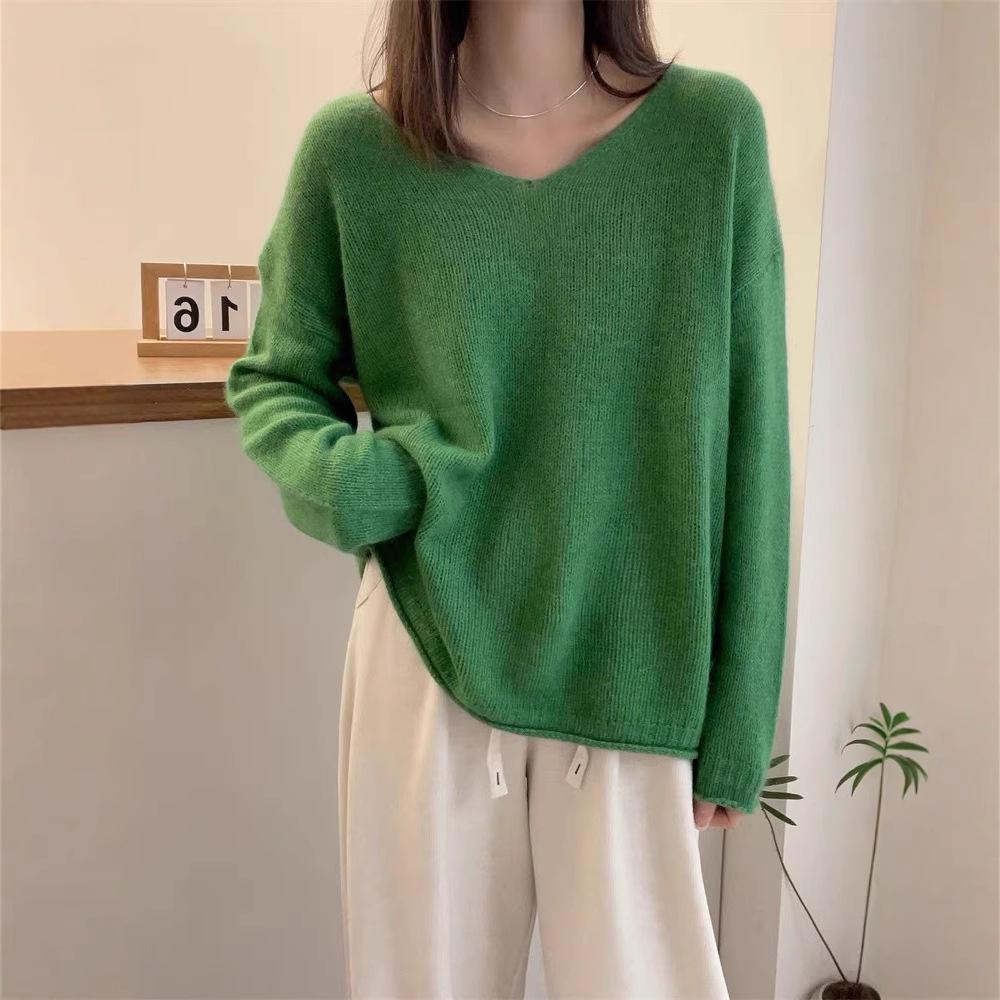 Stylish V-Neck Wool Knit Sweater for Women - Autumn/Winter Loose Outerwear