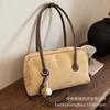 This year's popular bag women's large-capacity 2025 new autumn and winter retro matte shoulder bag commuter pillow bag