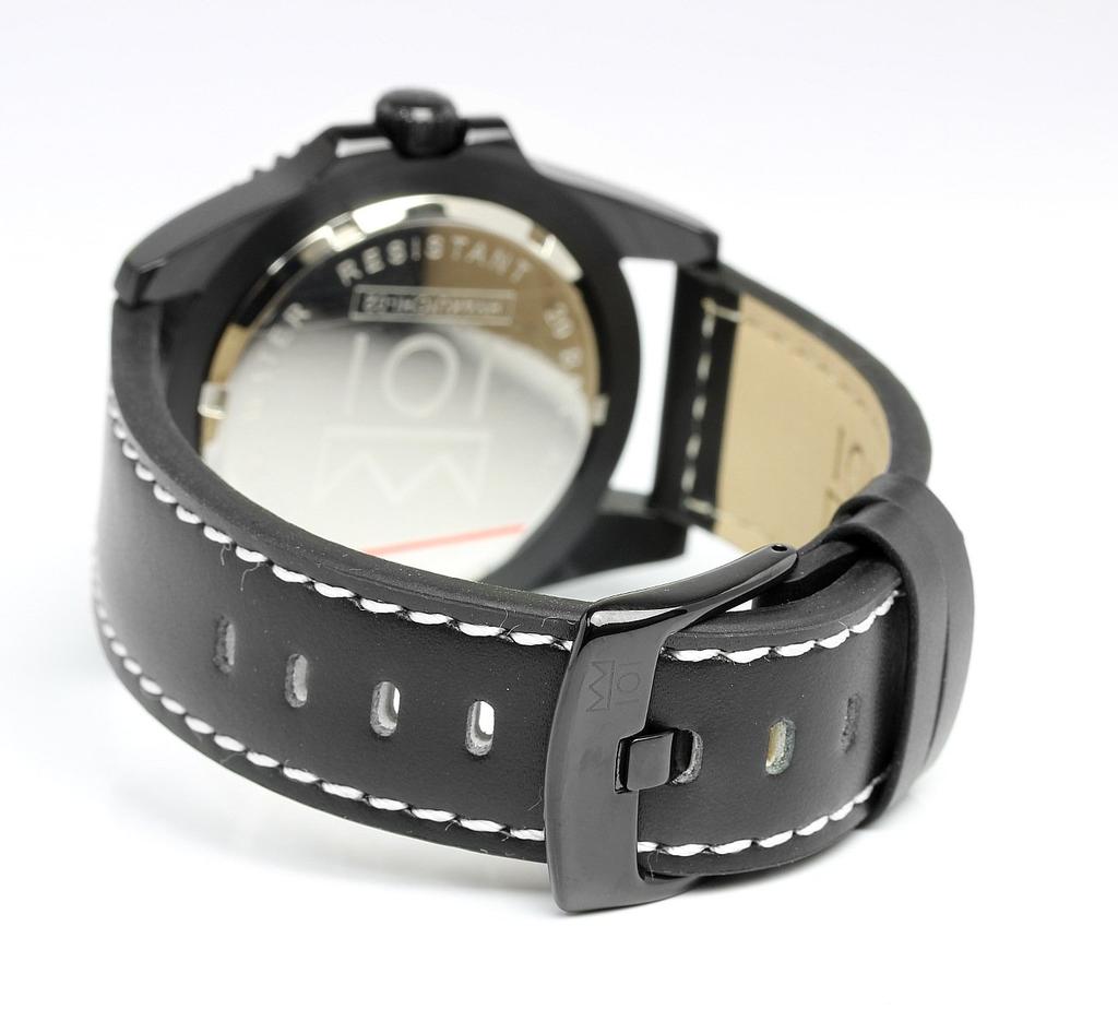 HYAKUICHI 101 Quartz 20 ATM Water Date Unidirectional Rotating Leather No.2 Diver's Watch, Resistant, Display, Bezel, Strap, Men's