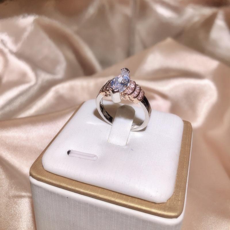 Nouvelle Mode Européenne et Américaine et Bijoux de Main Populaires Bague en Zircon Coloré Plaqué Or pour Femmes