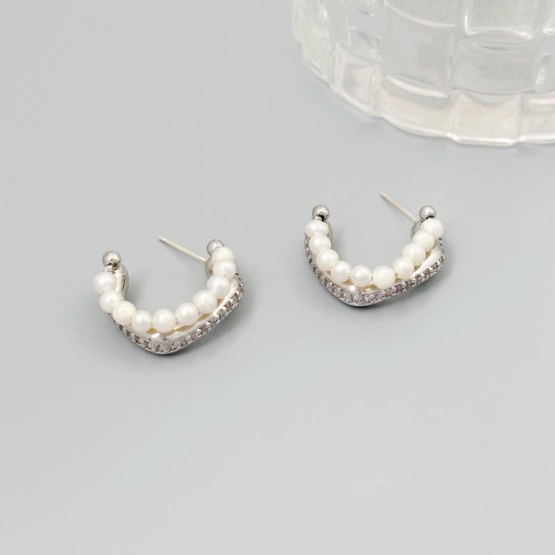 Trendy C-Shaped Earrings Women S Irregular Double-Layer Stud Earrings серебряный