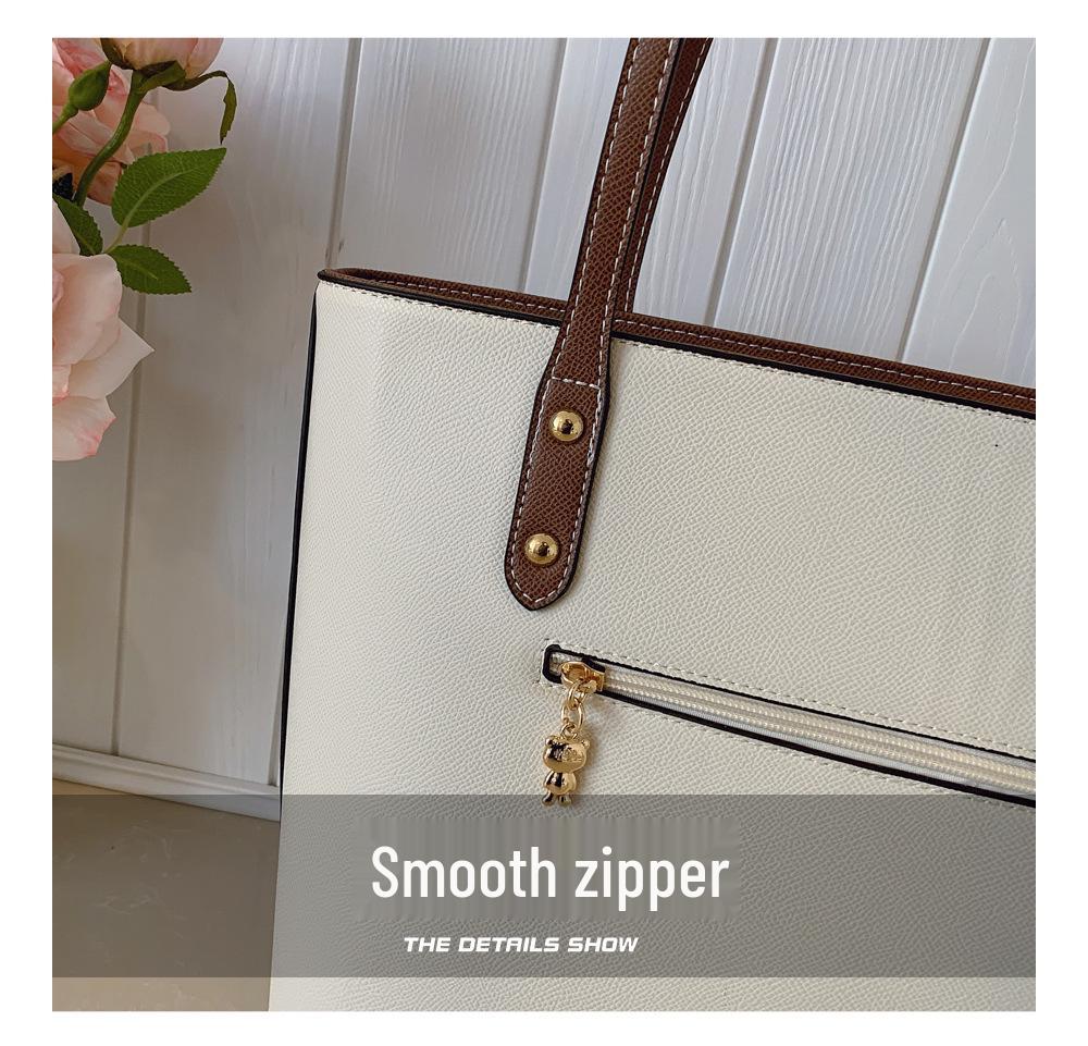 Trendy Luxury Cartoon Tote: Cute Street-Style Shoulder Handbag for Women