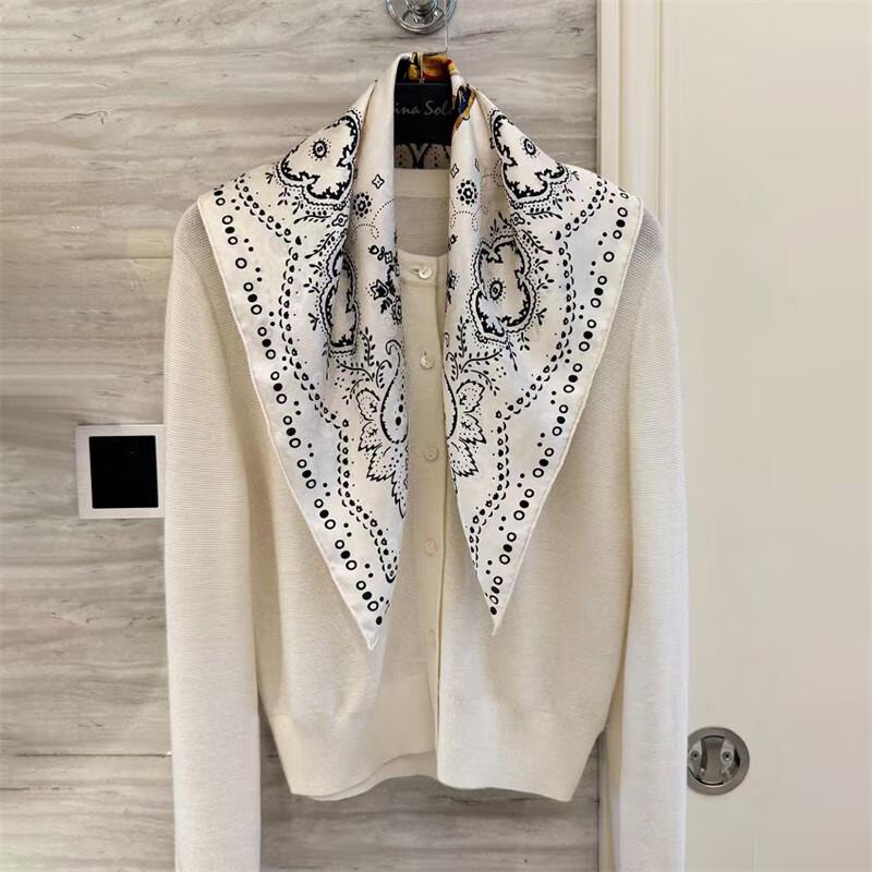 NINA SOLOR Jacquard Mulberry Silk Square Scarf