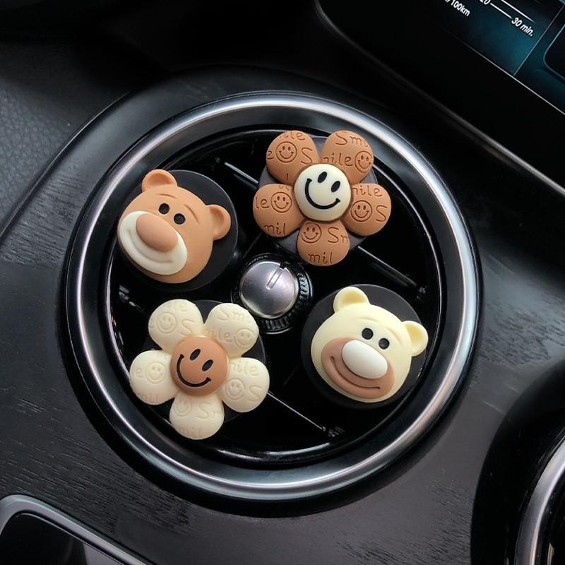 White Bear Brown Paw Set Aromatherapy Clip Car Ornament Decoration Accessories