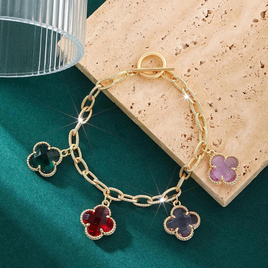 Prosta i Personalizowana Bransoletka Koniczynka Czterolistna Niszowy Design Modna i Wykwintna Biżuteria na Rękę Damska Styl Leśny Duszek