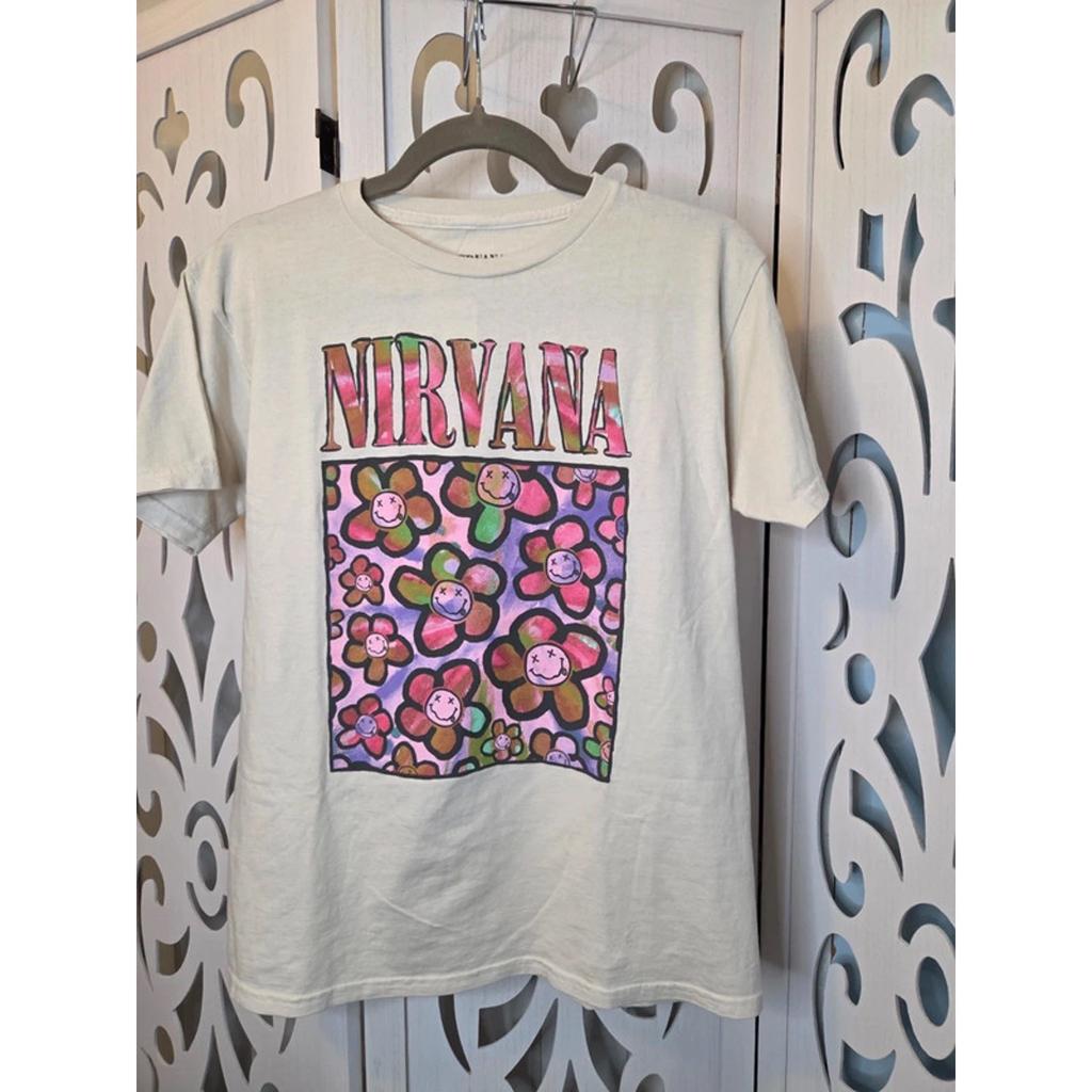 Nirvana Smiley Flower Graphic Tee youthXL Cream Cotton Band Shirt