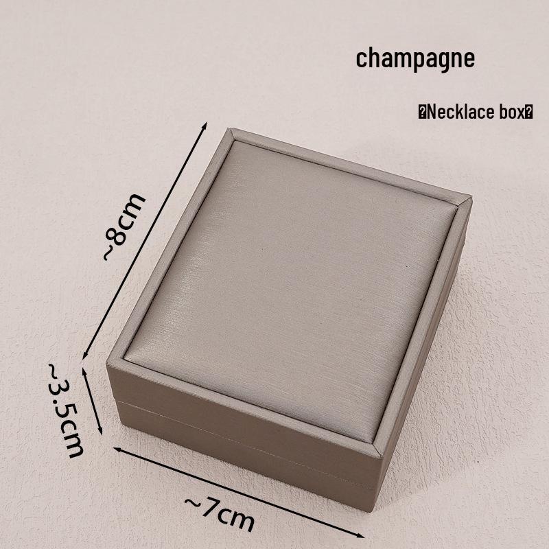 Tulip Titanium Steel Necklace - Trendy, Non-Fading, Hypoallergenic Clavicle Chain for Women