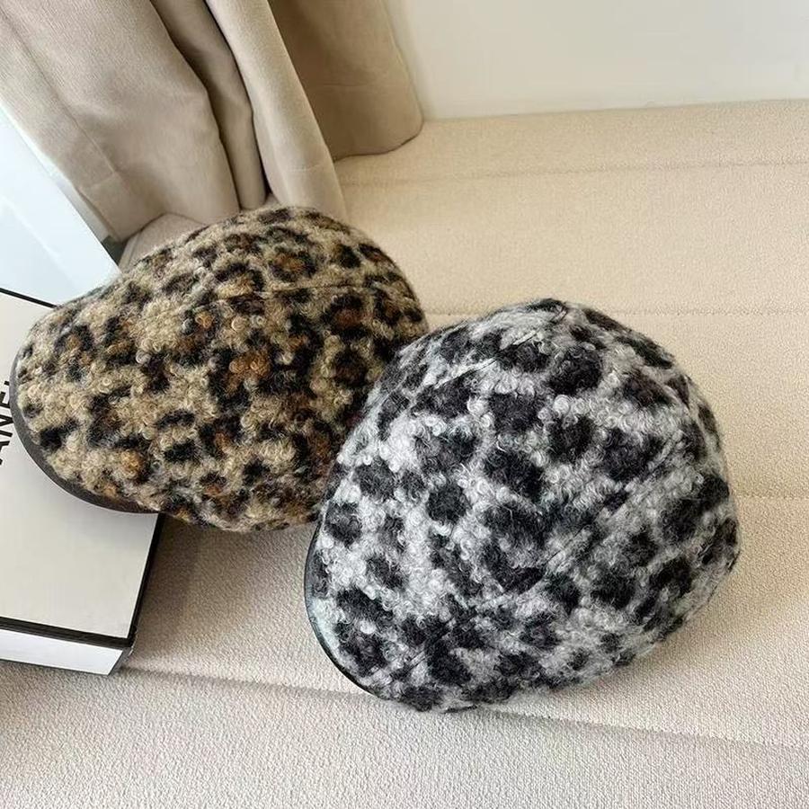 Vintage Leopard Print Forward Cap Women's Autumn Winter Plush Small Size Face-lifting Beret Hat Trendy Versatile