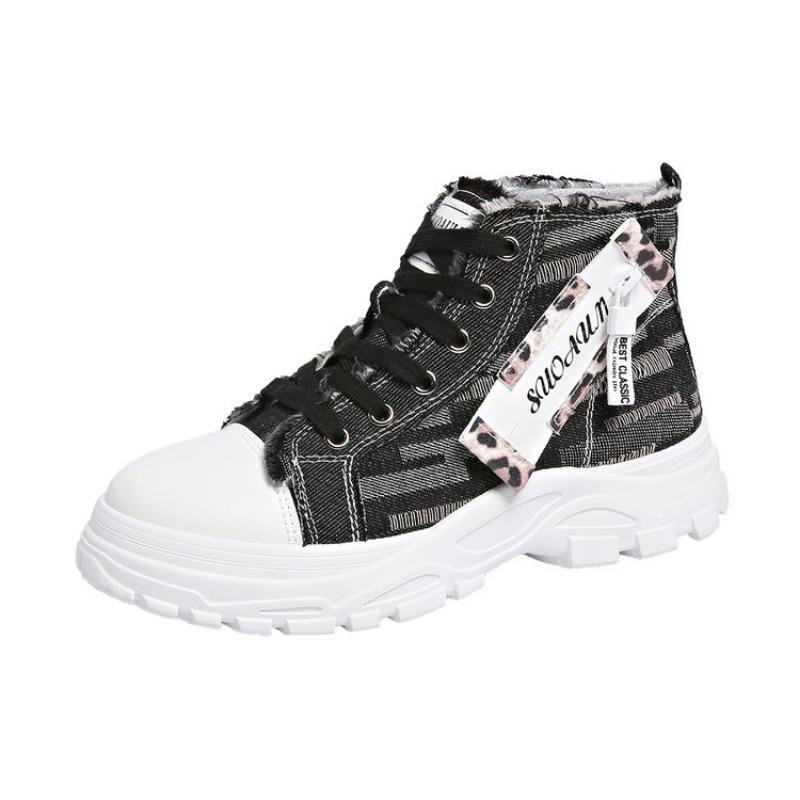 Fashion 2025 New Women Outdoor Big Sizes Sneakers High Top Women Comfortable Designer Shoes Canvas Lace Up Sneakers Zapatos De Mujer