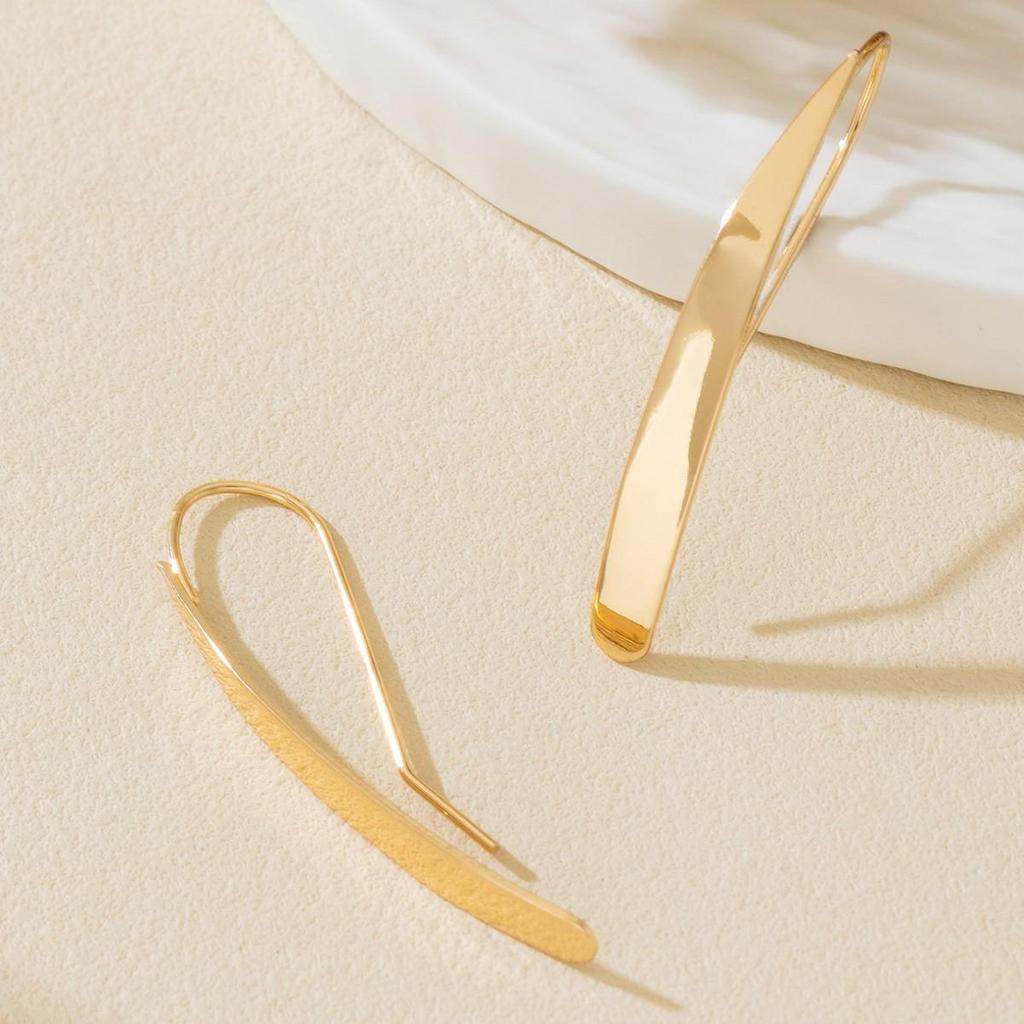 Elegant European & American Long Water Drop Earrings - Chic, High-End, Sexy & Trendy Women's Studs