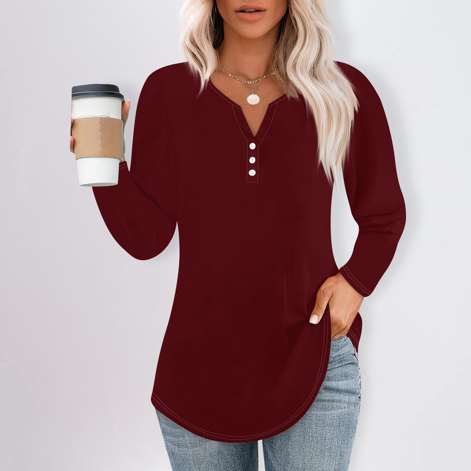 Женская футболка с пуговицами — фото 8