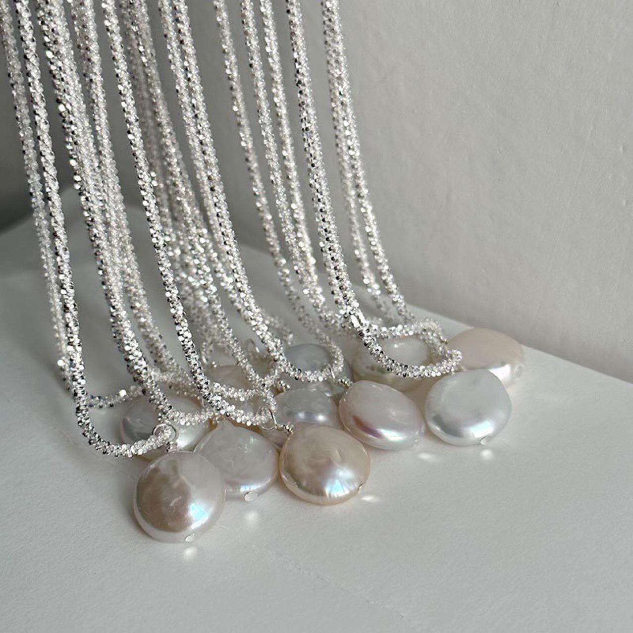 

S925 Sterling Silver Baroque Pearl Pendant Necklace with Clavicle Chain Small 8mm