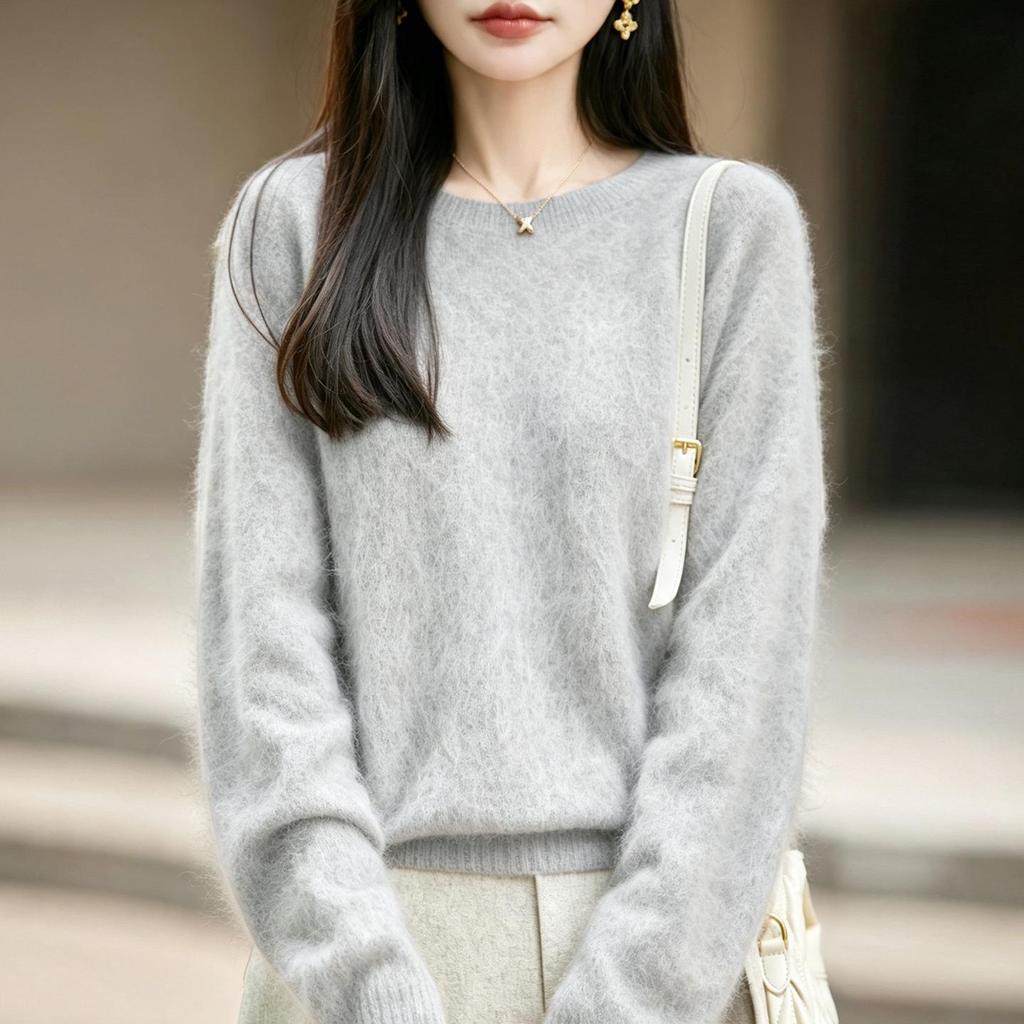 Women's Seamless Plush Knit Wool Sweater, Round Neck, Loose Fit, Long Sleeve - 2026 Autumn/Winter Collection
