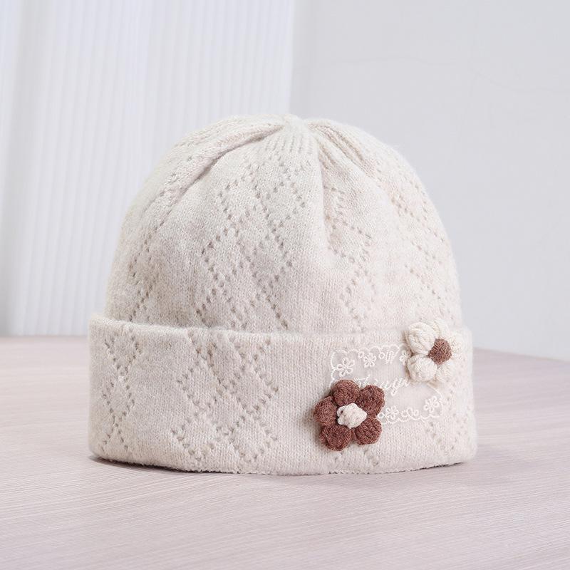 Autumn and winter warm ear protection double-layer flanged pullover wool hat female sweet literary lace handmade flower knitted hat