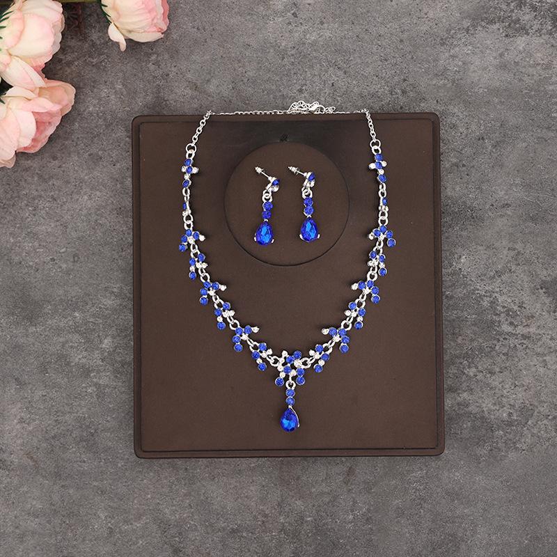 

Корейский свадебный комплект из ожерелья и сережек: Свадебные украшения и аксессуары для наряда или танцевальной студии