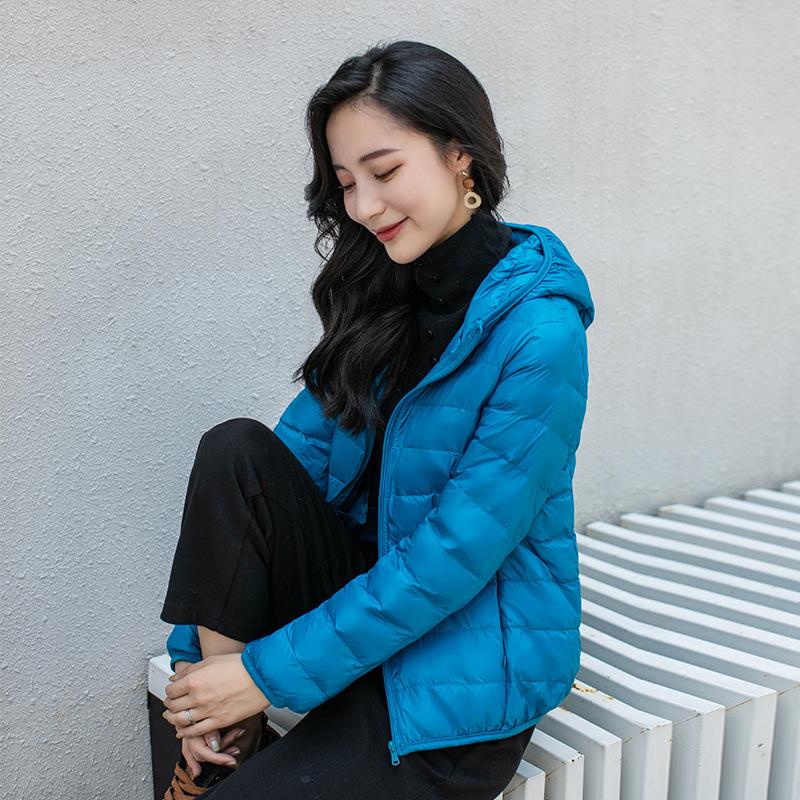 

Женская куртка с капюшоном на белом утином пуху 2024 - Европейский и американский стиль, короткая и приталенная L