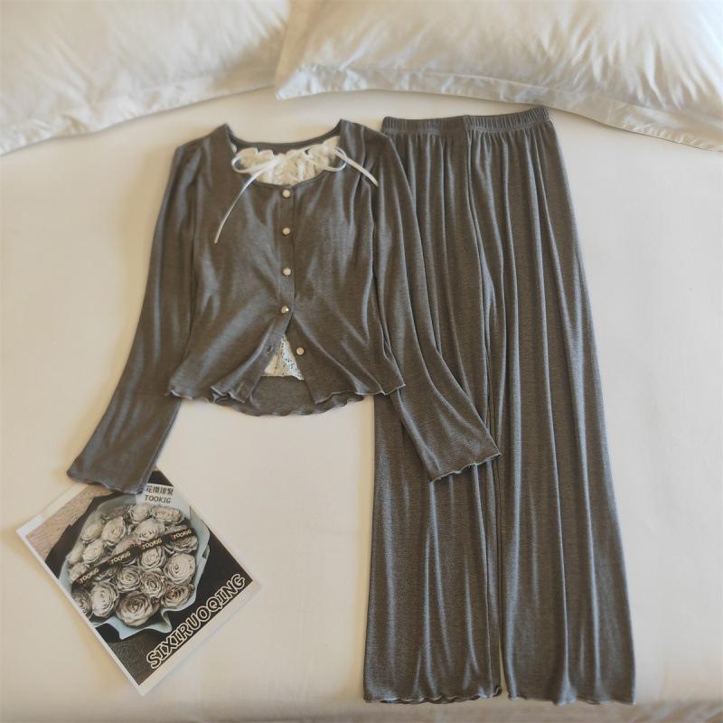 

Женский пижамный комплект Chunqiu из модального вискозного волокна с кружевом и нагрудными вкладышами - с длинным рукавом и брюками L светло-серый