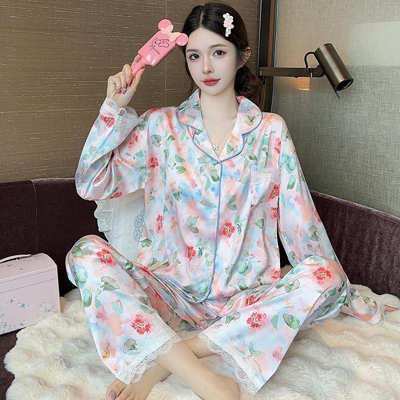 Rainbow Striped Pajamas Women'S Ins Wind Sweet Little Squirrel Ice Silk Thin High-End Loungewear Autumn Suit