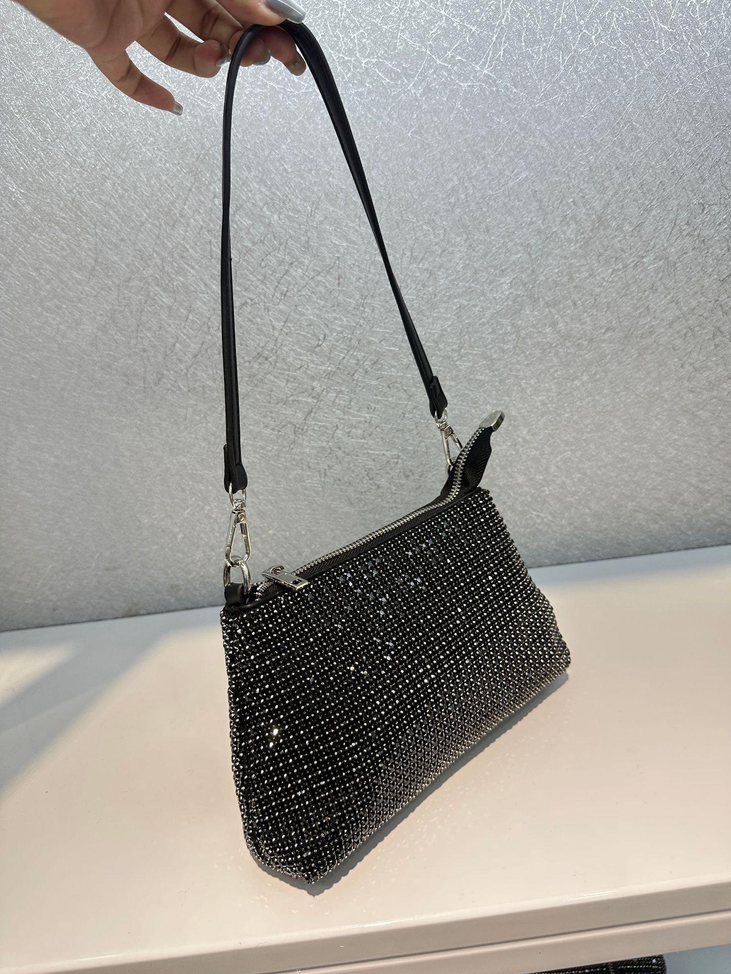

Женская сумка для ужина King Rhinestone, полная бриллиантов, сумка для переноски в руке, инкрустированная бриллиантами, высококачественная одноплечевая сумка с косым креплением чёрный