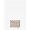Cartera compacta Jet Set Travel mediana Mk Signature 35t2gtve2b150 Vainilla