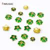 3 Stile Blumenperlenkappen 18K Goldbeschichtetes Messing Grüne Emaille Hohlendkappen Für DIY Schmuckherstellung Zubehör