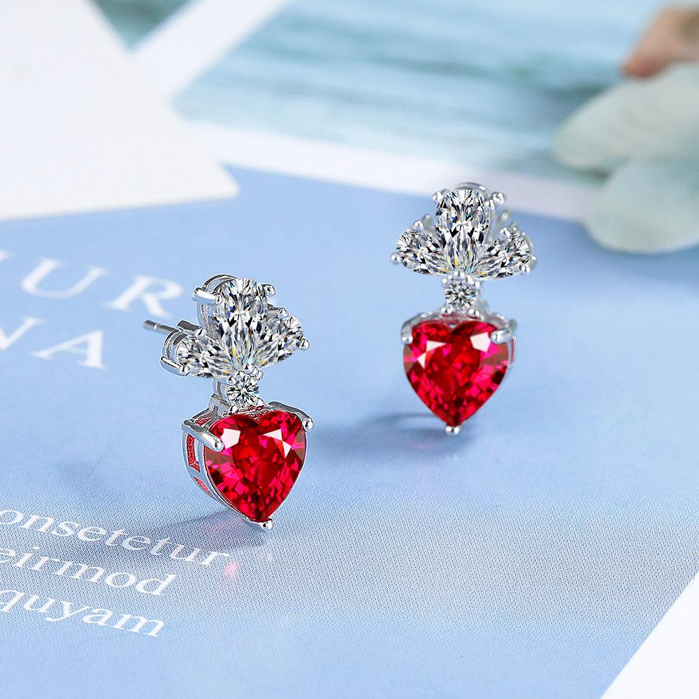 Heart Fancy Colorful Heart Fashion Zirconia Sparkling Classic Stud Earrings for Women Dazzling Female Elegant Accessories Timeless Jewelry