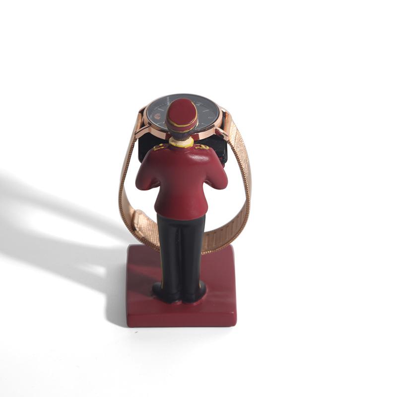 Suport de afișare ceas majordom cu pene: Suport elegant pentru bijuterii pentru ceasuri