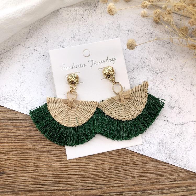 Holiday Style Handmade Grass Rattan Woven Earrings Retro Fringed Simple Stud Earrings Temperament Versatile Women's Earrings