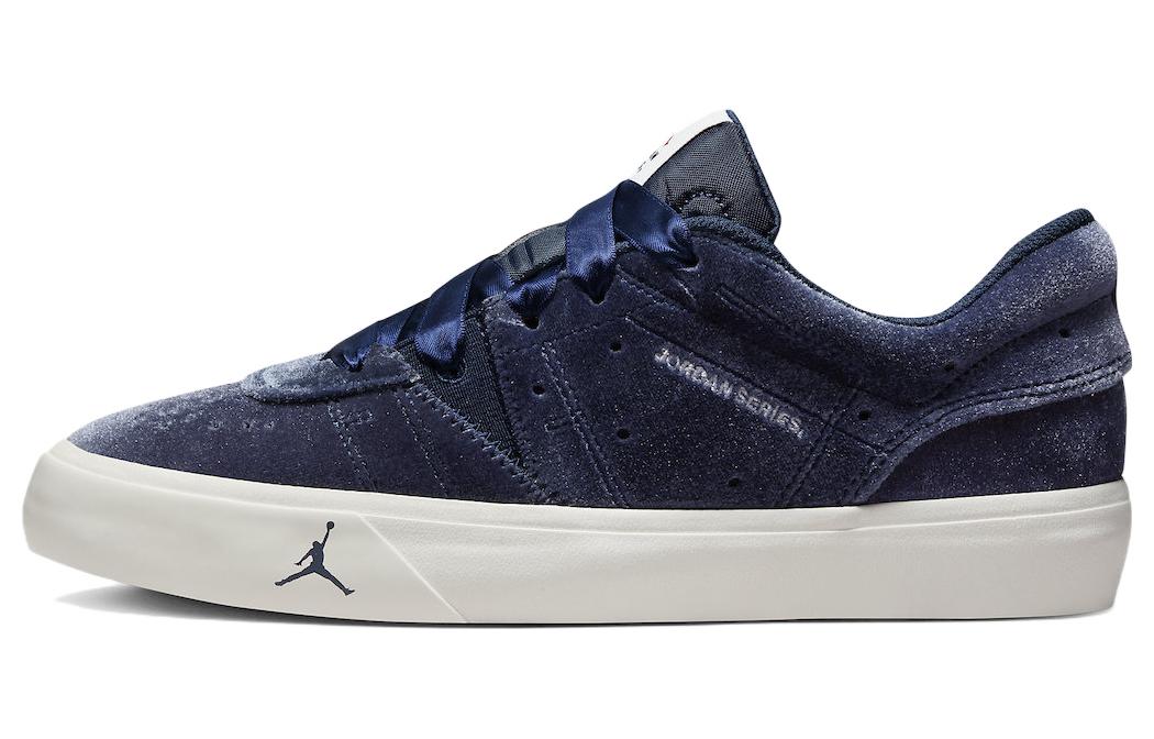 

Жіночі кросівки Jordan Series .01 Se Velvet Midnight Navy DZ7737-460 37.5