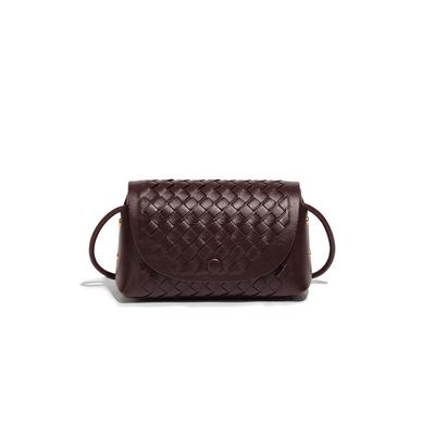 Commuter Versatile Small Bags, Fresh, Fashionable and Trendy, Hand-woven Bags, Niche Retro Single-shoulder Crossbody Women's Bags