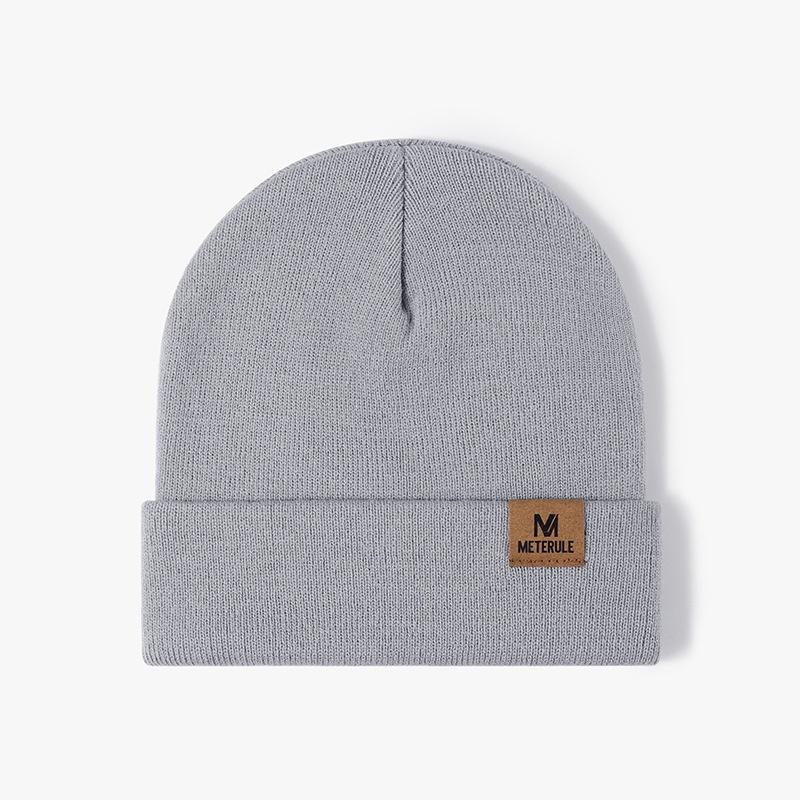 New Arrival Men's Knitted Hat With Letter Logo Winter Warm Outdoor Cap Fashionable And Versatile