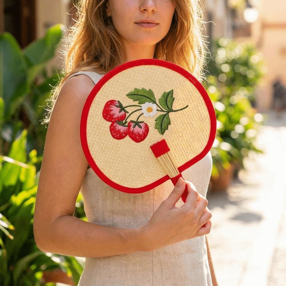 Retro Hand-Woven Fan Chinese Style Hand Cranked Fan Compact Hand Braided Fan Photo Prop