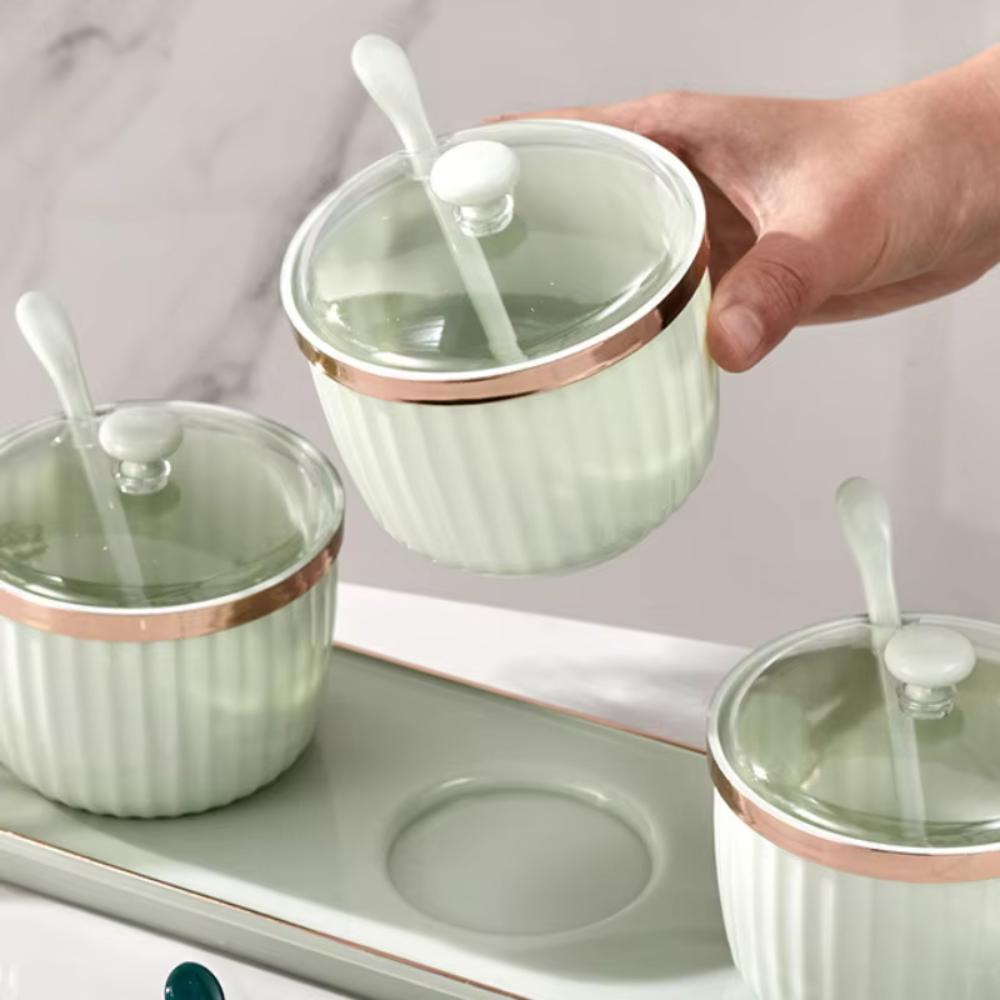 Sealed Seasoning Storage Box Plastic Salt Suger Jar Practical Condiment Container  Salt