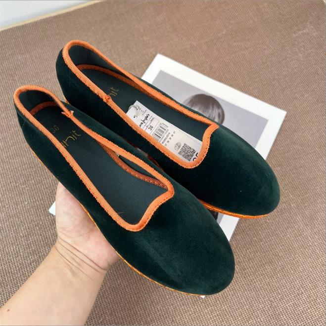 Fashion Casual Flats Shoes for Women 2025 Velvet Soft Canvas Black Loafers Spring Autumn Slip-on Shallow Ladies Shoes On Offer New In