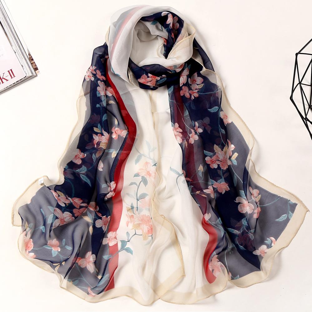 Spring and Autumn Women's Pastoral Scarf Thin Qiao Qi Silk Scarf Versatile Lady Water Two-color Silk Scarf