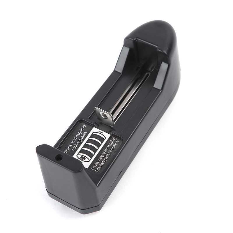 Universal Battery Charger 18650 Rechargeable Li-Ion Battery Chargers With US Plug Mayitr