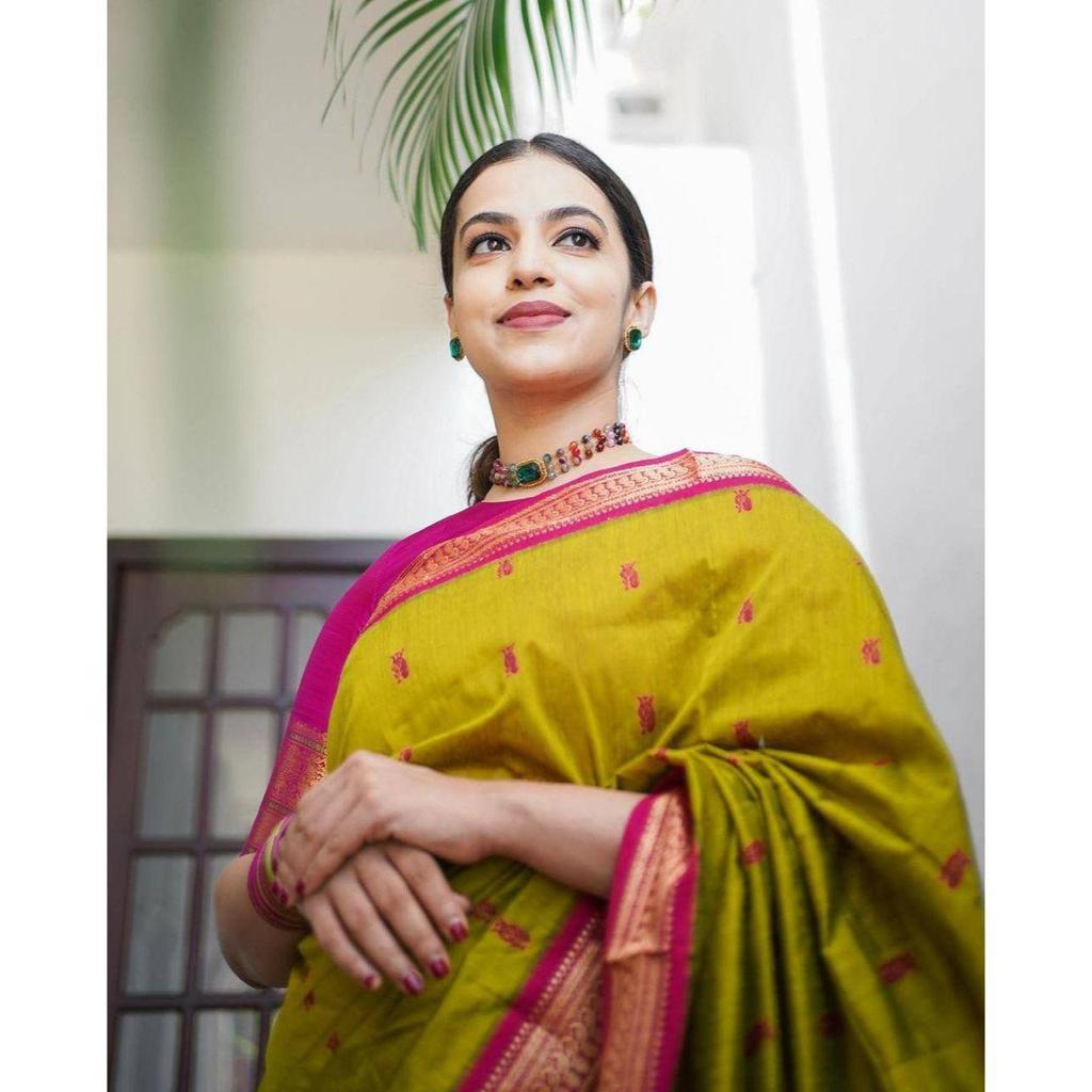 New Launch – Graceful Soft Lichi Silk Saree with Rich Jacquard Weaving & Elegant Pallu Finish