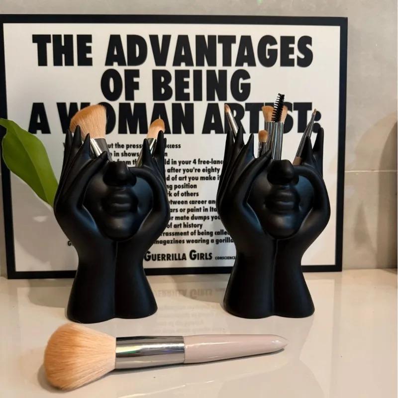 Creative Human Body Art Makeup Brush Holder Vinyl Figure Storage Organizer for Desk Office Multifunctional Makeup Brush Hold