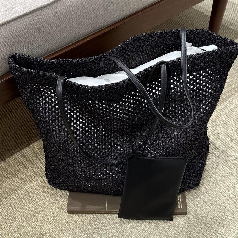 

Korean niche design loose to lower raffia lambskin high density woven retro casual tote bag