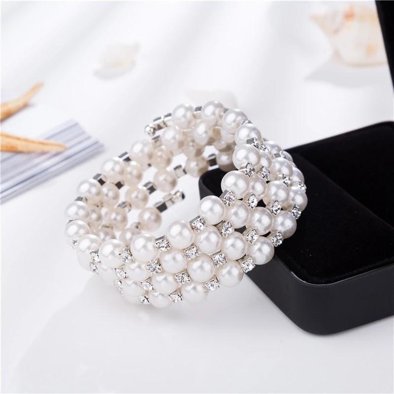 Elegant Pearl Jewelry Set With Geometric Pendant For Women Spring