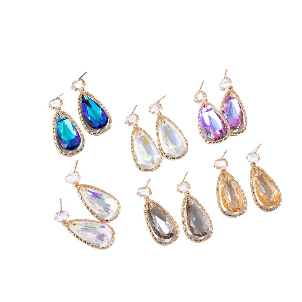 Trendy Lace Teardrop Studs: European & American Fashion Glass Earrings