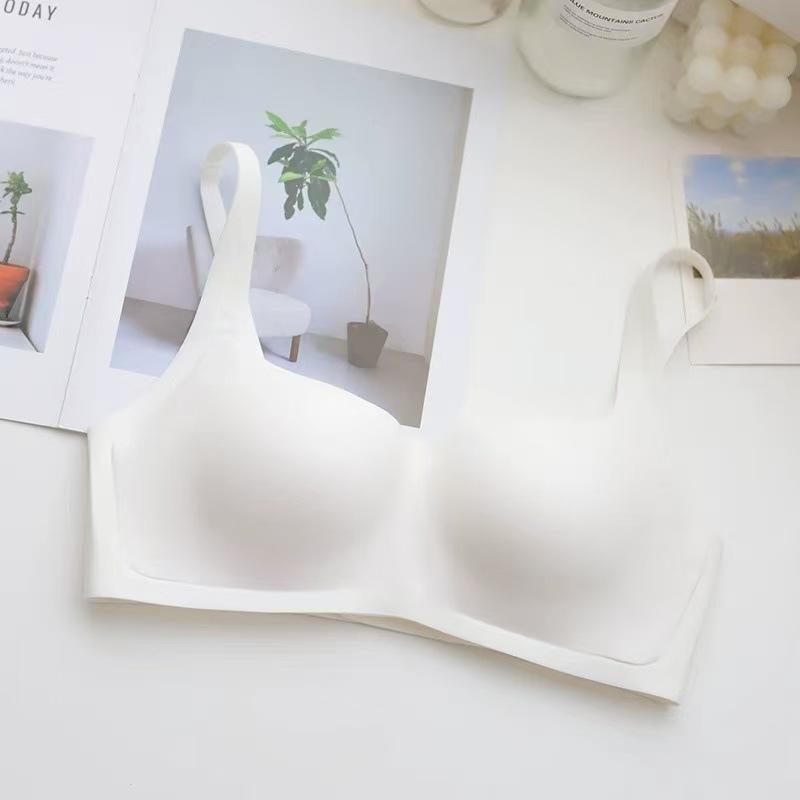 

Retro square neck round chest summer thin comfortable women s invisible seamless bra cover explosion S32/70AB белый