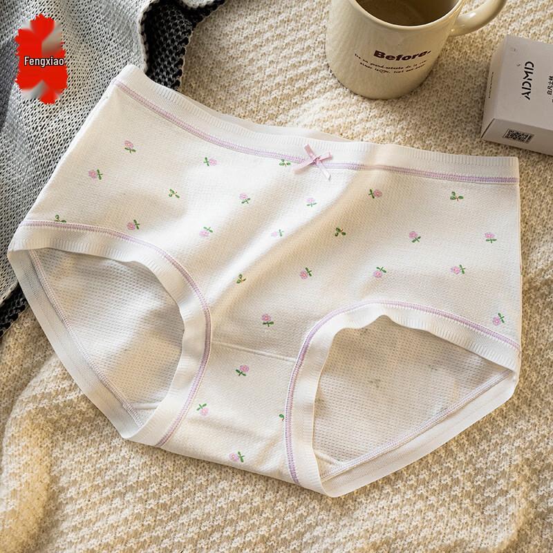 

Women s Mid-Waist Floral Silk Crotch Briefs L