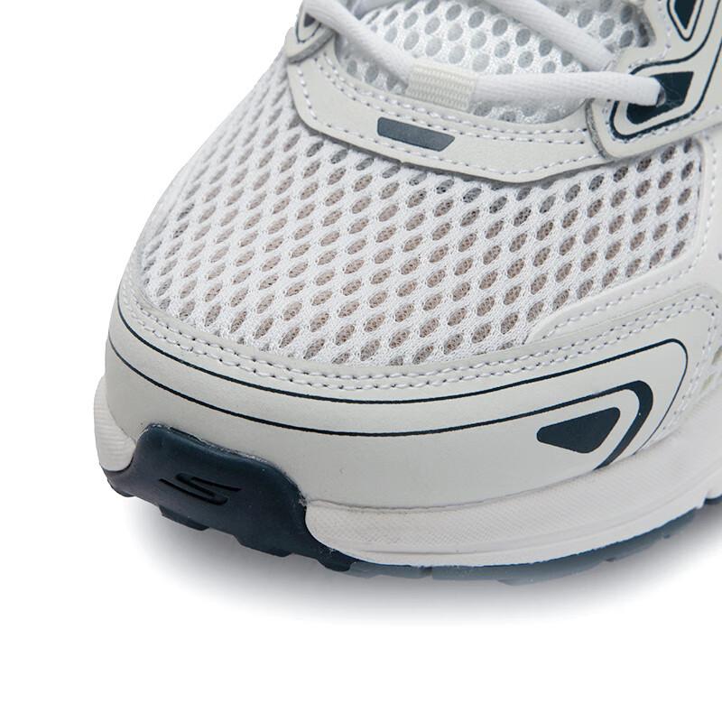 Skechers Men's GO RUN Cushioned Running Shoes