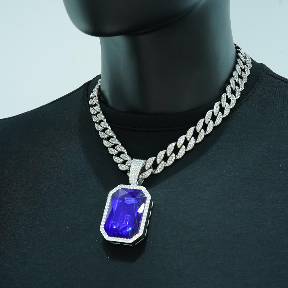 Collana Pendente Hip Hop da Uomo con Pietra Preziosa Colorata Quadrata e Catena Cubana Interamente Diamantata - Gioielli Unisex