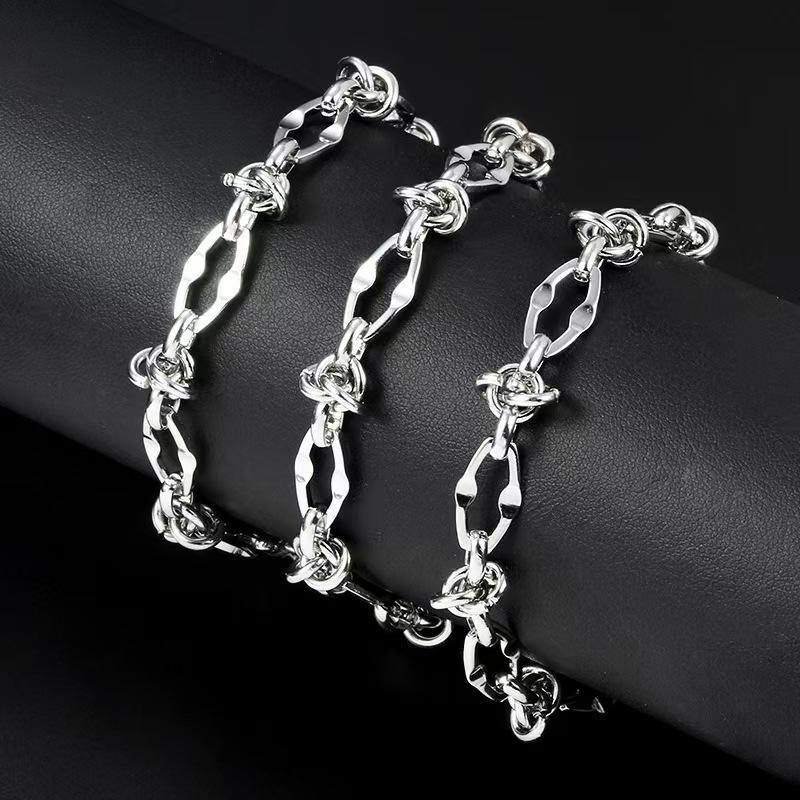Thorn Titanium Steel Bracelet for Men and Women, Ins Trend, European and American Hip-Hop Style, High-End Feel, Non-Fading, Versatile Men's Bracelet