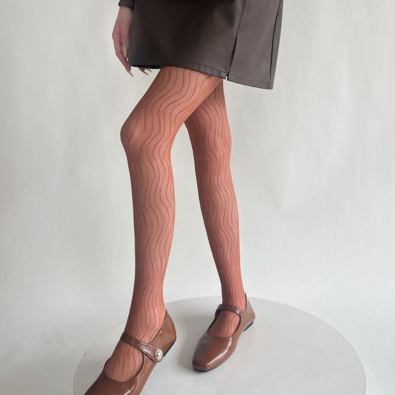 Women Lace Patterned Fishnet Tights High Waist Fishnets Leggings Net Stockings Pantyhose Thigh High Stockings Hosiery