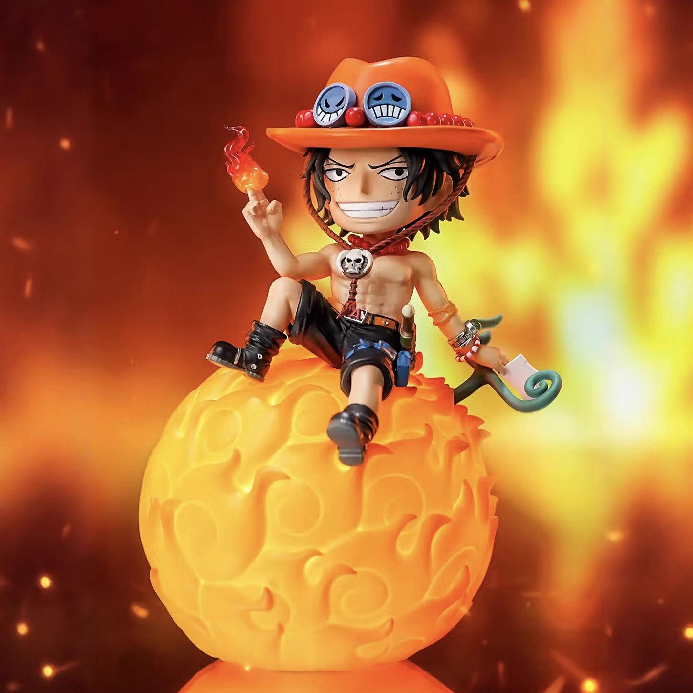 HAPPYLIFE Devil Fruit & Chopper Voice-Activated Night Light Figures